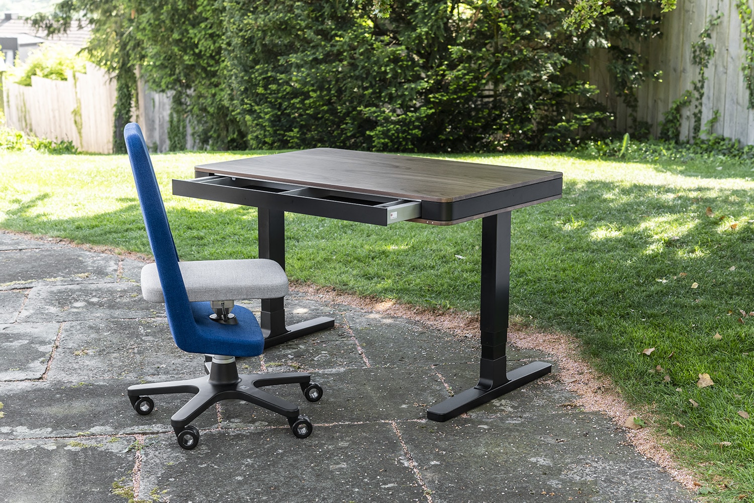 moll_bad_boll_outdoor_unique_t8_sw_nuss_s9_deepblue_grau_8393 (1)